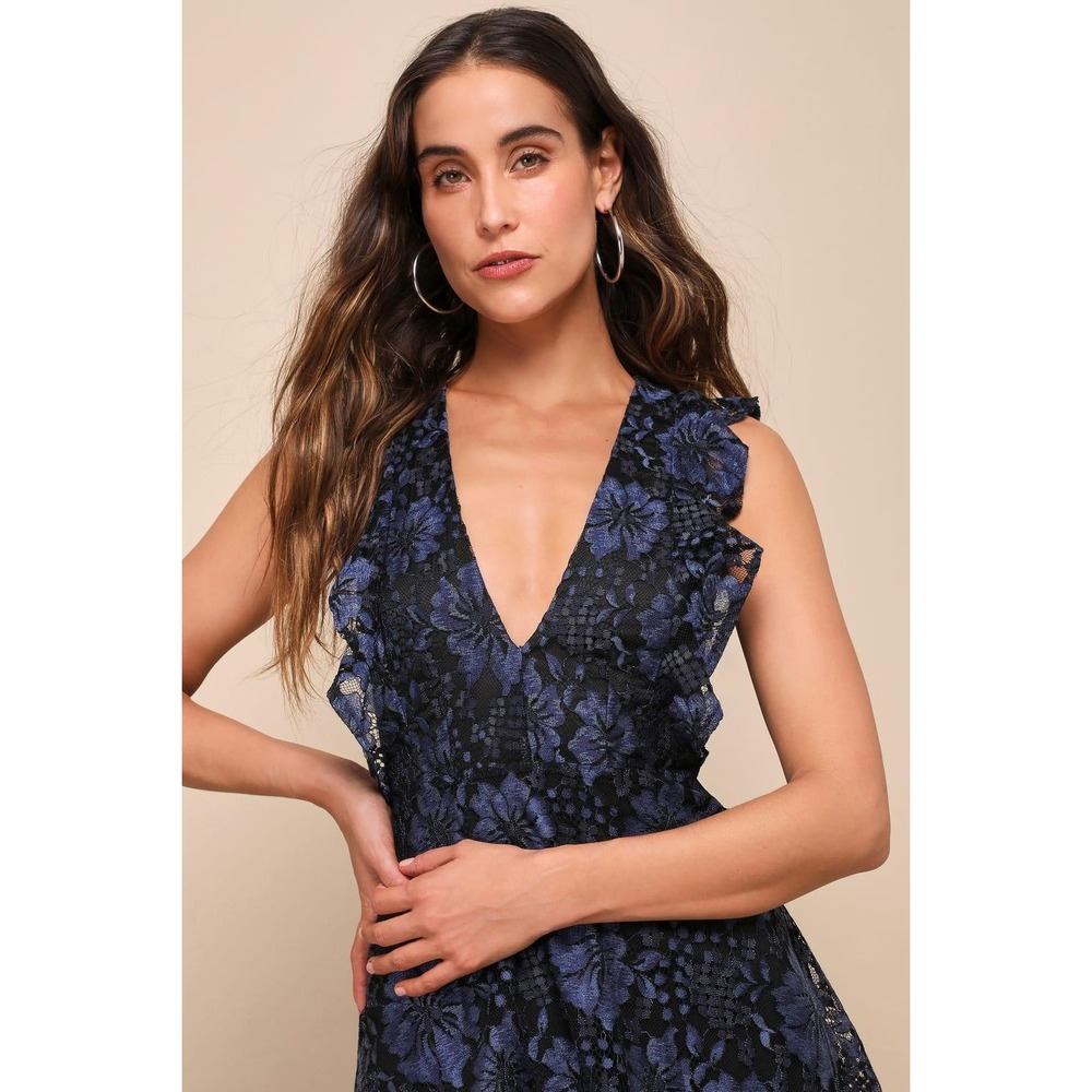 Lulus Molinetto Navy Blue Lace Ruffled Tiered Sleeveless Maxi Dress Size XXL - Picture 2 of 7